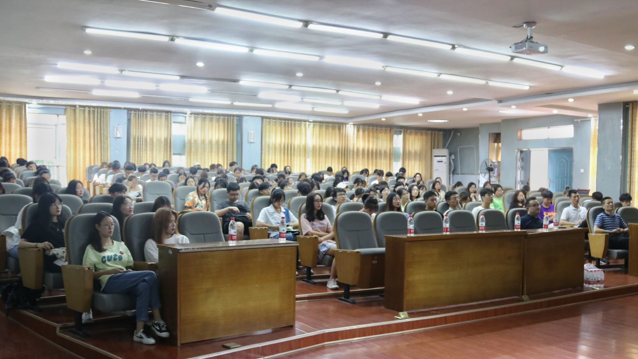 3f8f5d3e4b7241fdb299f7f0de1853d7.jpg 3f8f5d3e4b7241fdb299f7f0de1853d7.jpg