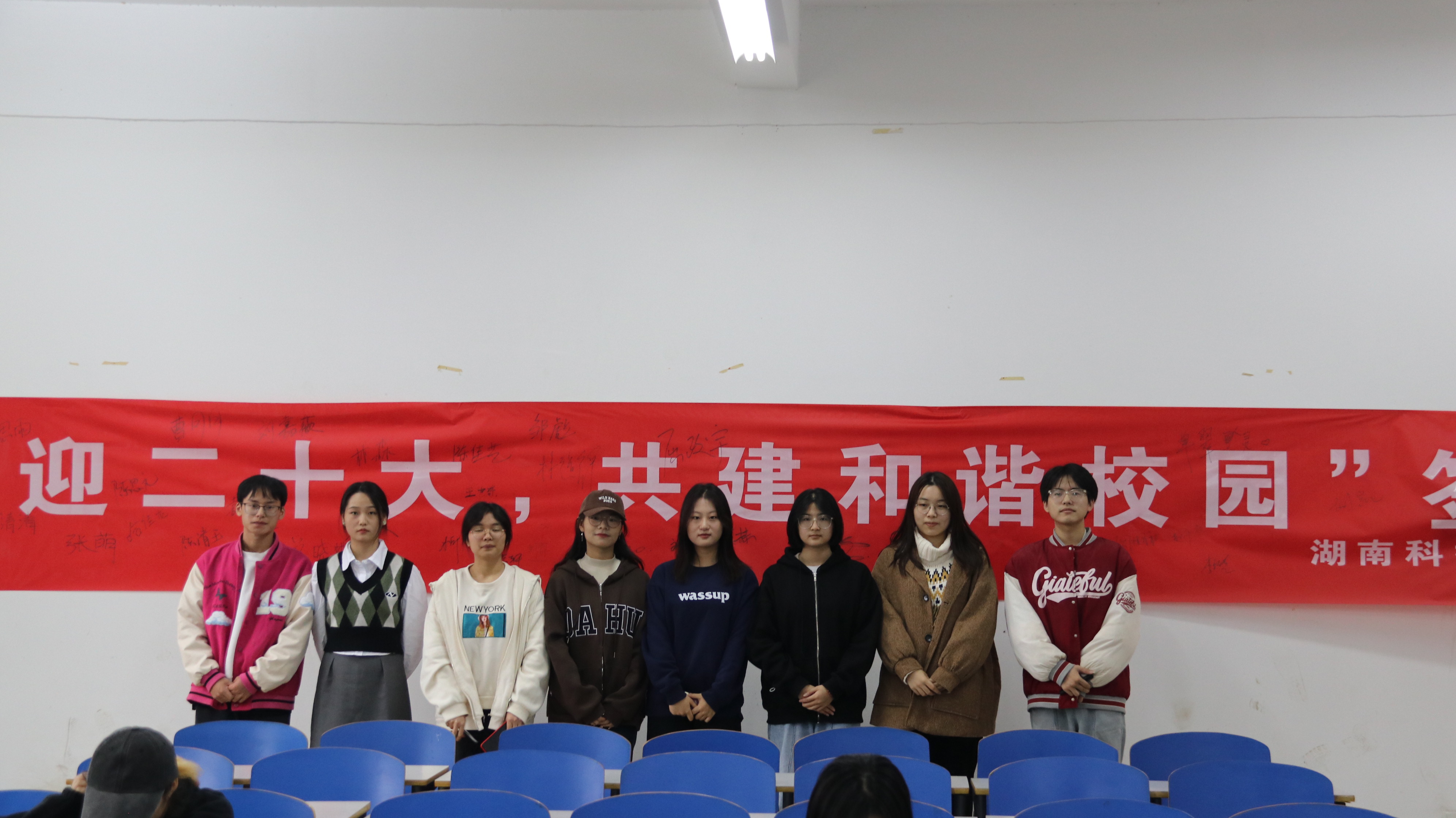 bc68254307b8403f82772d26af6fe53b.jpg bc68254307b8403f82772d26af6fe53b.jpg