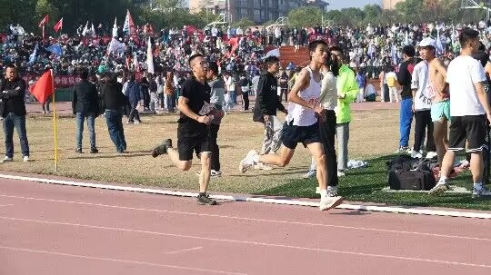 1813ac88ffd64e518a81baefa8e028e1.jpg 1813ac88ffd64e518a81baefa8e028e1.jpg