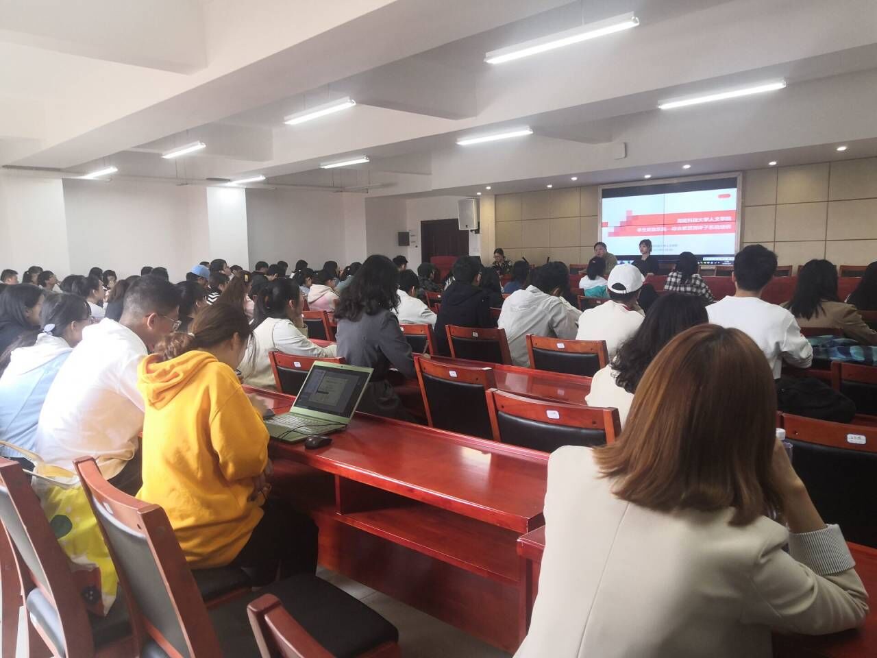 4cb7654ed3a449e6ae065f8fdaeb377d.jpg 4cb7654ed3a449e6ae065f8fdaeb377d.jpg