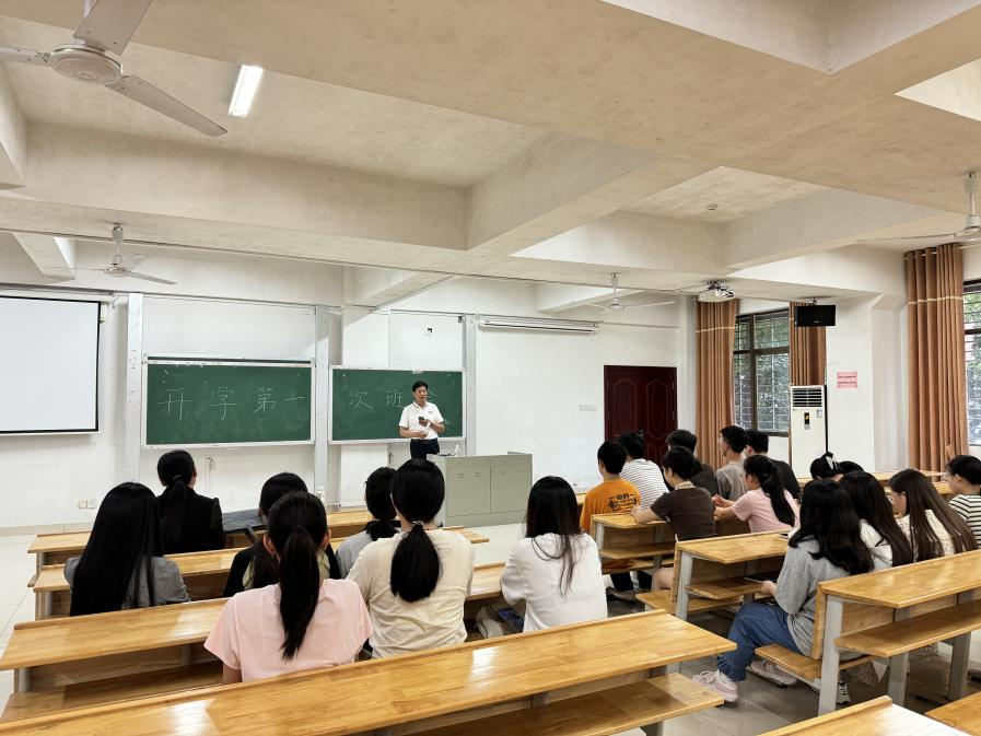 9406366b437c4d169f372010859885ae.png 3.png