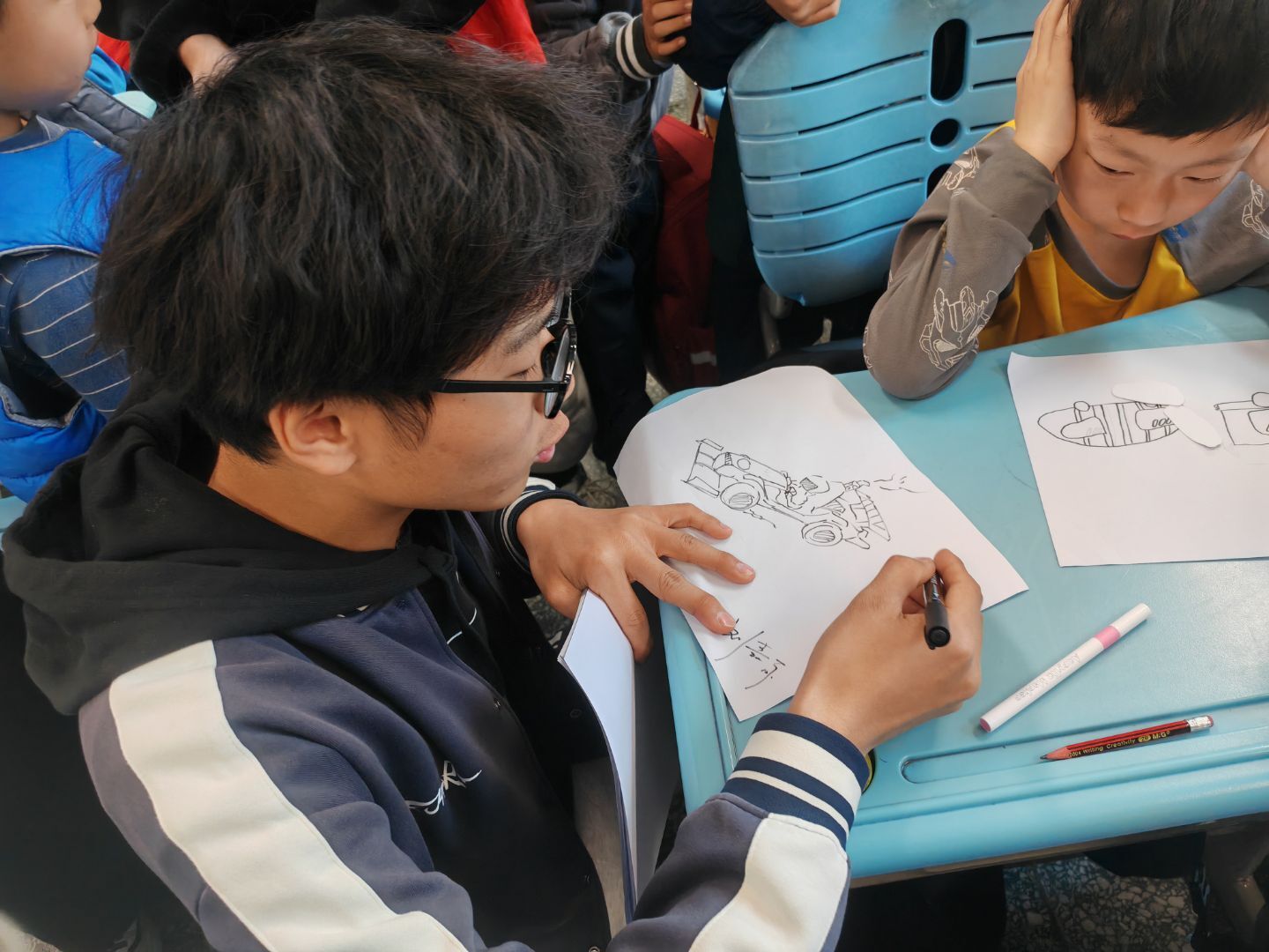 232dccaa37194ed898879759a992d2e1.jpg 232dccaa37194ed898879759a992d2e1.jpg