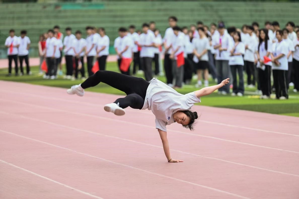 8c2cbf773d08486598b1f97a233728b4.jpg 8c2cbf773d08486598b1f97a233728b4.jpg